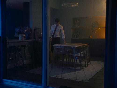 A screenshot showing how the warm DMG DASH lights helped create separation of the actor and the background in the scene.