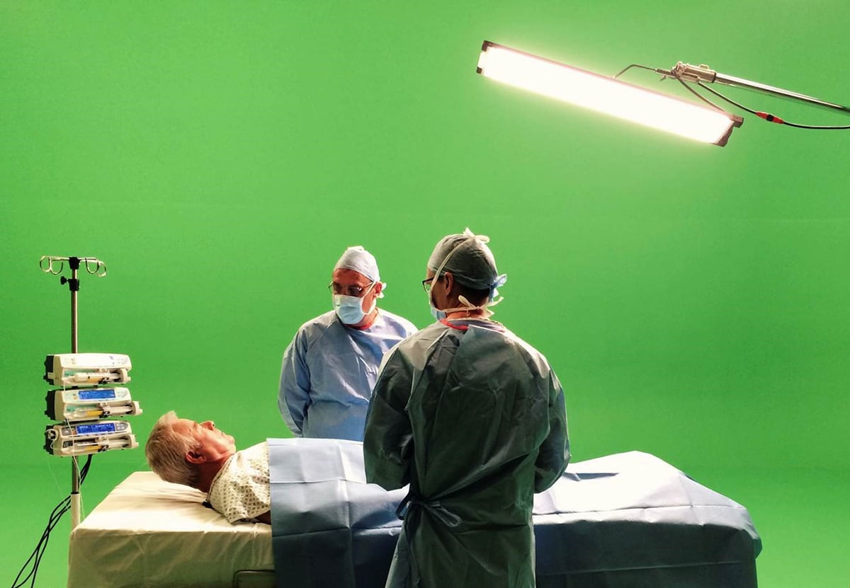 DMG Lumière SWITCH LED lights illuminate a hospital room scene with green screen background.