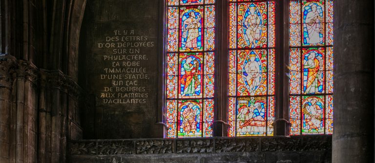 blog-stained-glass-Nouvelle-etiquette_03_W8A7952-Romain-Gamba-copy-768x335