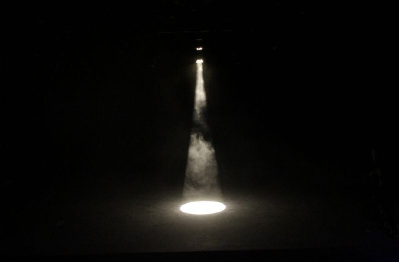 A Rosco OPTI-SCULPT 10x60 lens streaks the light upstage & downstage. 